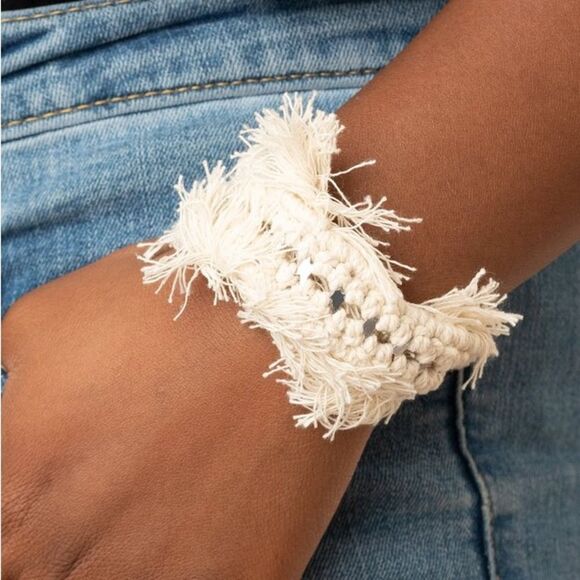 Homespun Hardware White Bracelet (96) - Picture 1 of 2